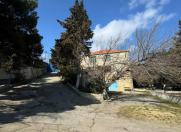 Satılır 8 otaqlı 600 m2 həyət evi Xətai r.