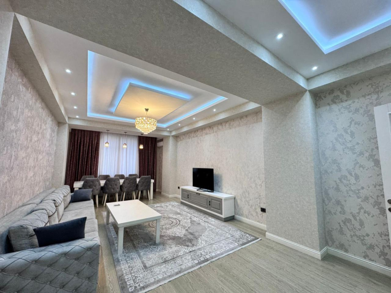 Satılır 3 otaqlı 158 m2 yeni tikili Nəriman Nərimanov m.