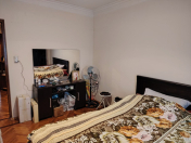 Satılır 3 otaqlı 80 m2 köhnə tikili Çıraq Plaza