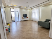 Satılır 3 otaqlı 130 m2 yeni tikili Elmlər Akademiyası m.