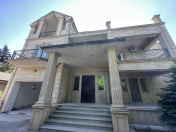 Satılır 7 otaqlı 300 m2 villa Buzovna