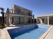 Satılır 5 otaqlı 300 m2 həyət evi Koroğlu m.