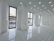 İcarəyə verilir 1 otaqlı 200 m2 obyekt Xətai r.