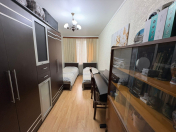 Satılır 3 otaqlı 64 m2 köhnə tikili 28 May m.