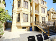 Satılır 7 otaqlı 470 m2 villa Həzi Aslanov m.