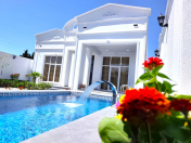 Satılır 4 otaqlı 150 m2 villa Buzovna