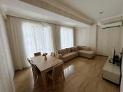 Satılır 3 otaqlı 103 m2 yeni tikili 28 May m.