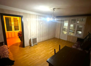 Satılır 2 otaqlı 50 m2 köhnə tikili Elmlər Akademiyası m.